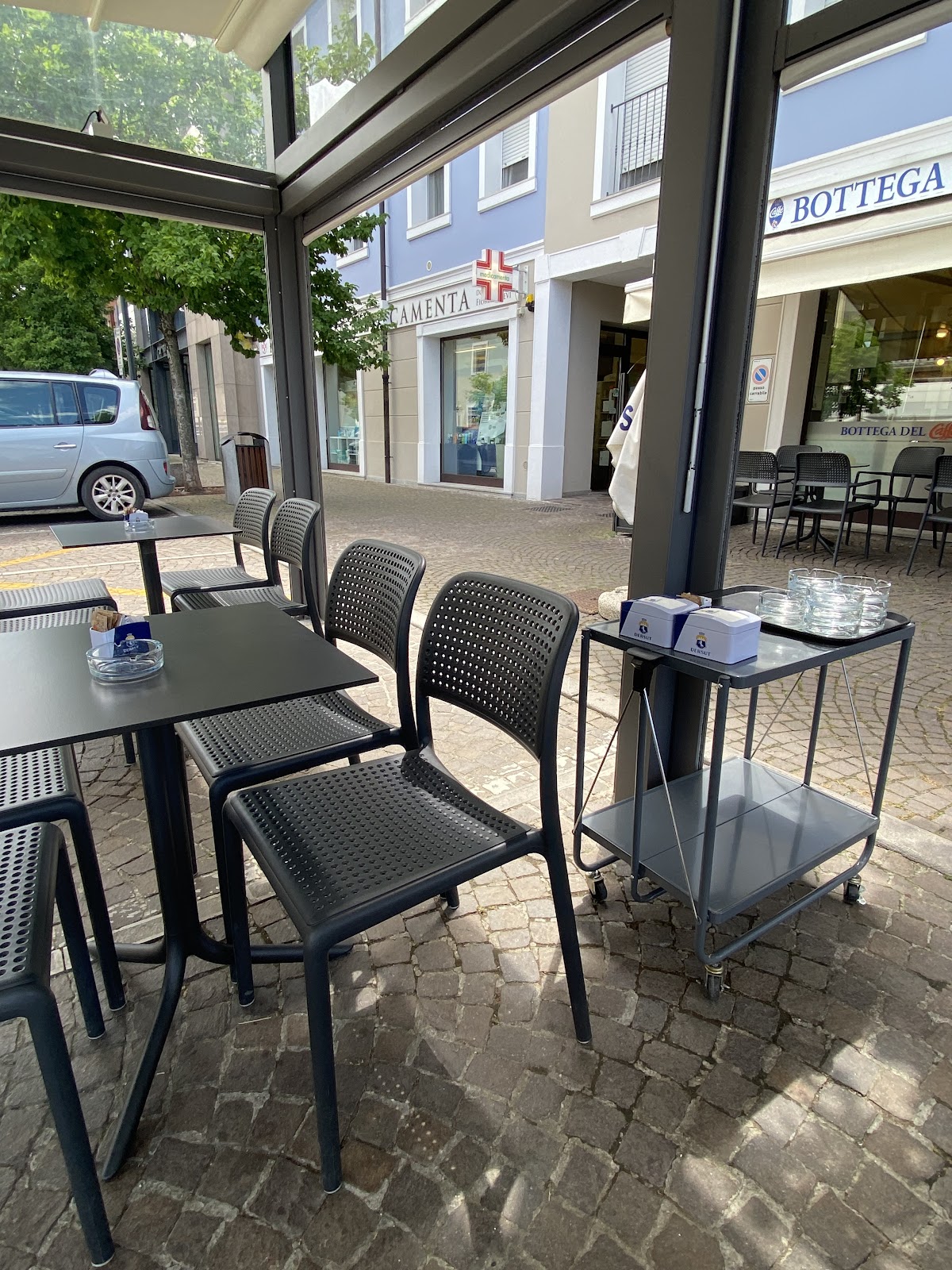 La bottega del caffè Dersut — foto 1